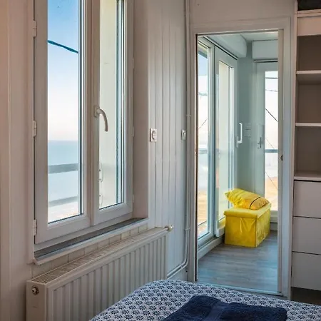La Tete - Experience Unique En Bord De Apartment *